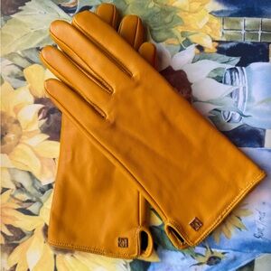 ✨BRAND NEW✨ NappaNovum Genuine Leather Leather Gloves - Mustard Color